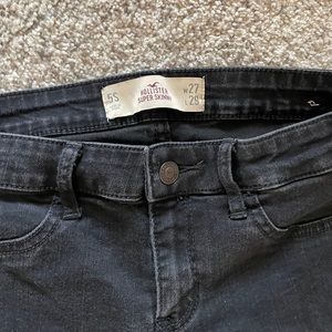 Hollister Super Skinny Jeans